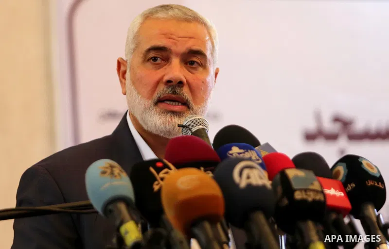 Senior political leaders of the Islamist movement, Ismail Haniyeh speaks during the opening ceremony of Sheikh Hamad's mosque, in Khan Younis in the southern Gaza strip, on April 10, 2017. Photo by Ashraf Amra