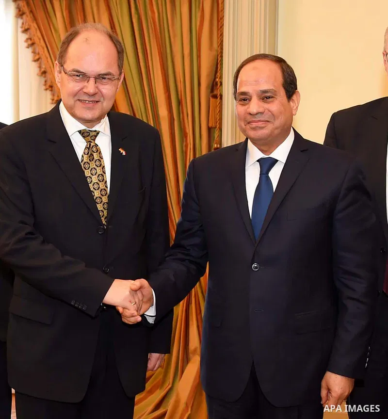 Egyptian President Abdel Fattah al-Sisi shakes hands with German Minister for Agriculture and Food Christian Schmidt, during a meeting in Cairo, Egypt, on April 11, 2017. Photo by Egyptian President Office