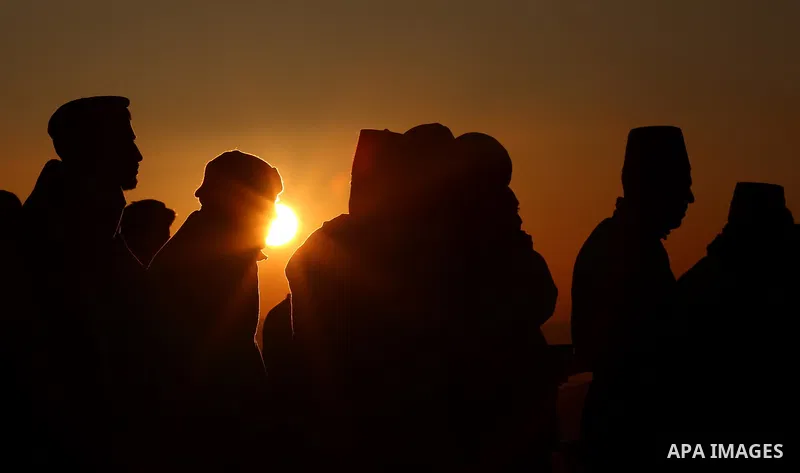 Members of the Samaritan sect take part in a traditional pilgrimage marking the holiday of Passover atop Mount Gerizim near the West Bank city of Nablus, on April 17, 2017. The Samaritans practice a religion that is base...