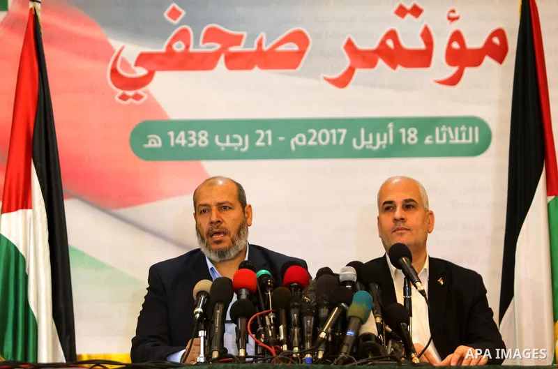 Senior Hamas leader Khalil al-Hayah speaks during a press conference, in Gaza city, on April 18, 2017. Photo by Ashraf Amra