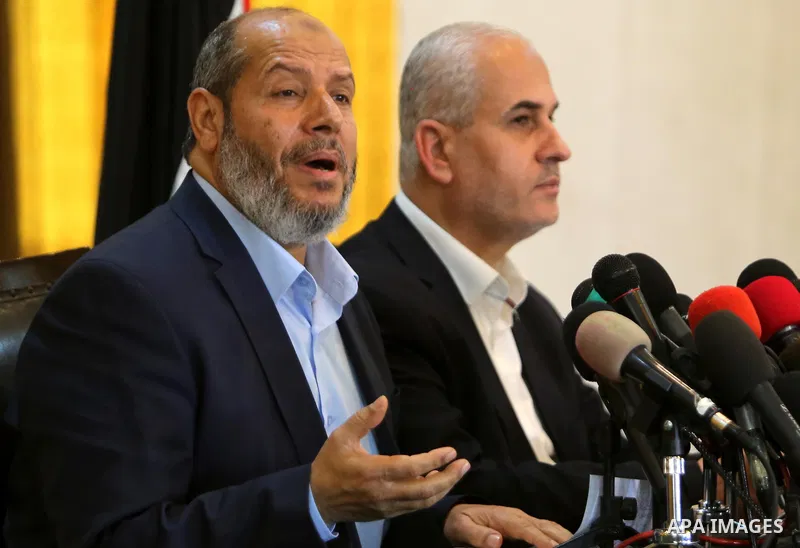 Senior Hamas leader Khalil al-Hayah speaks during a press conference, in Gaza city, on April 18, 2017. Photo by Ashraf Amra