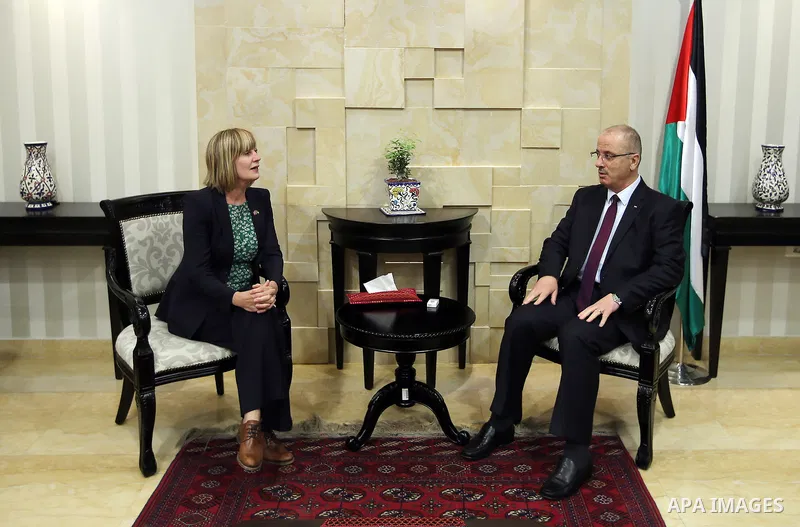 Palestinian Prime Minister Rami Hamdallah meets with Representative of Norway to Palestine Hilde Haraldstad, in the West Bank city of Ramallah on April 19, 2017. Photo by Prime Minister Office
