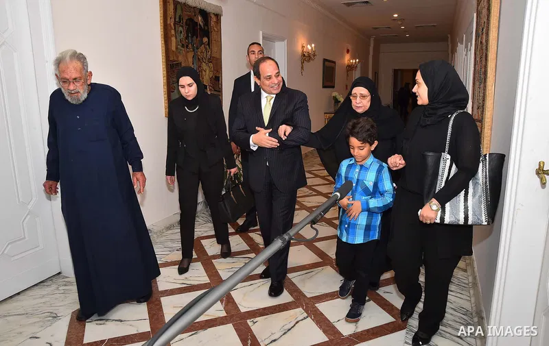 Egyptian President Abdel Fattah al-Sisi, meets with family of the martyr Ahmed Salah Eddin Malik, in Cairo, Egypt, on April 19, 2017. Photo by Egyptian President Office