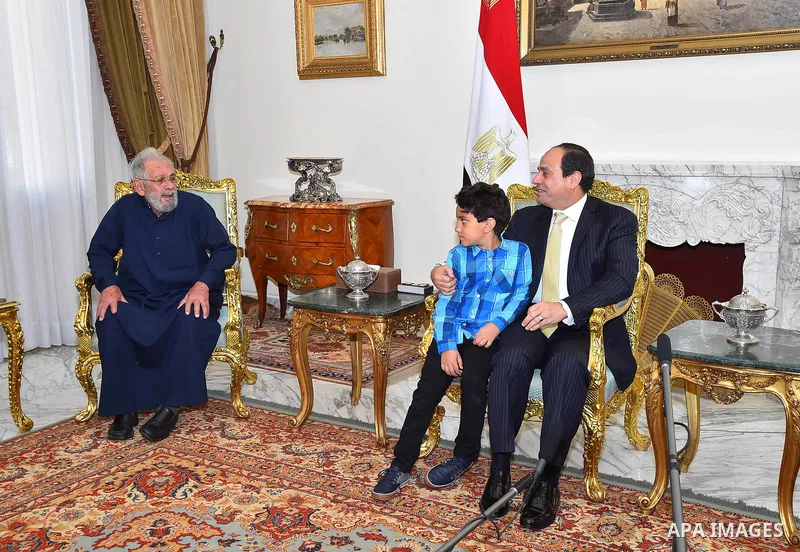 Egyptian President Abdel Fattah al-Sisi, meets with family of the martyr Ahmed Salah Eddin Malik, in Cairo, Egypt, on April 19, 2017. Photo by Egyptian President Office