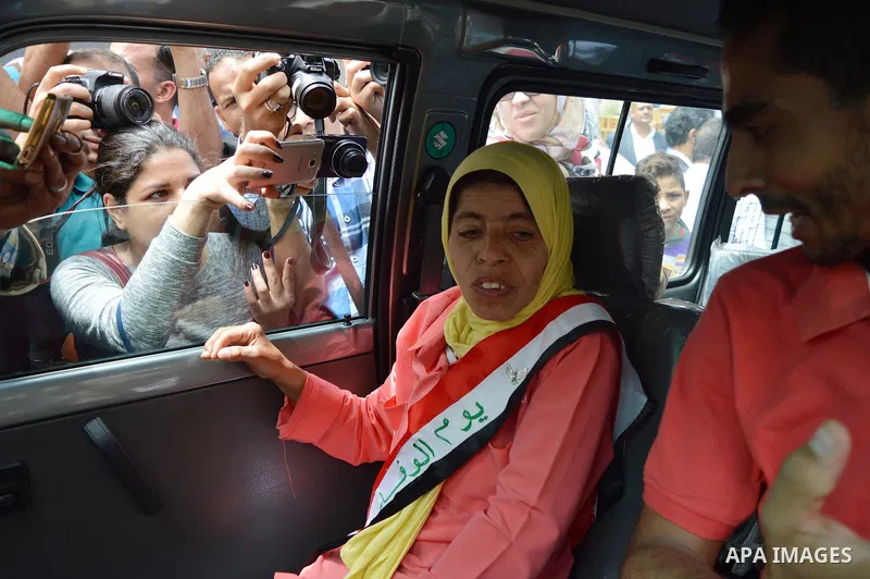 Mona El Sayed, an Egyptian woman known in media as "girl cart" receives a mini-bus which was funded by “Tahya Masr” (Long Live Egypt) fund in Cairo, Egypt, on April 22, 2017. Just days after his ascension to the presiden...