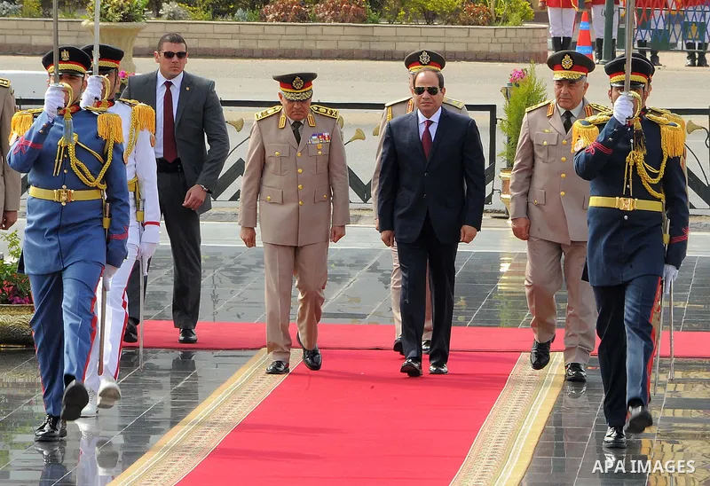 Egyptian President Abdel Fattah al-Sisi laying a wreath at the tomb of late Martyrs of the Armed Forces ,in Cairo, Egypt on 23 April 2017. Photo by Egyptian President Office