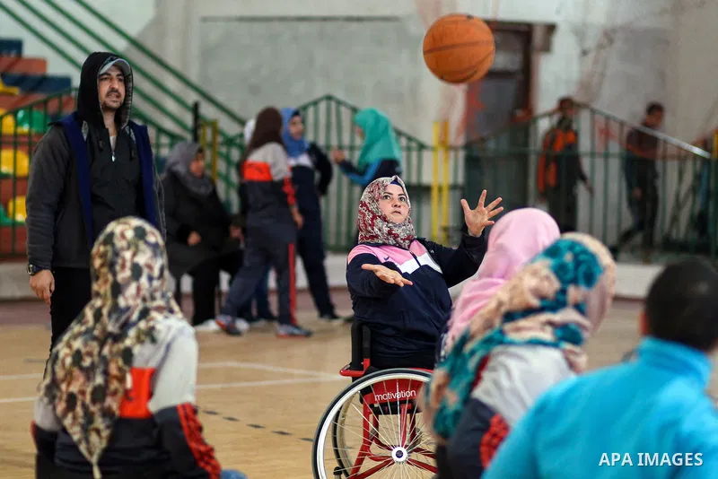 Disabled Palestinians take part in a training course to play basketball at al-Jazeera club in Gaza city on April 12, 2017. Disabled Palestinians from al-Jazeera club got many medals on thier participate in international...