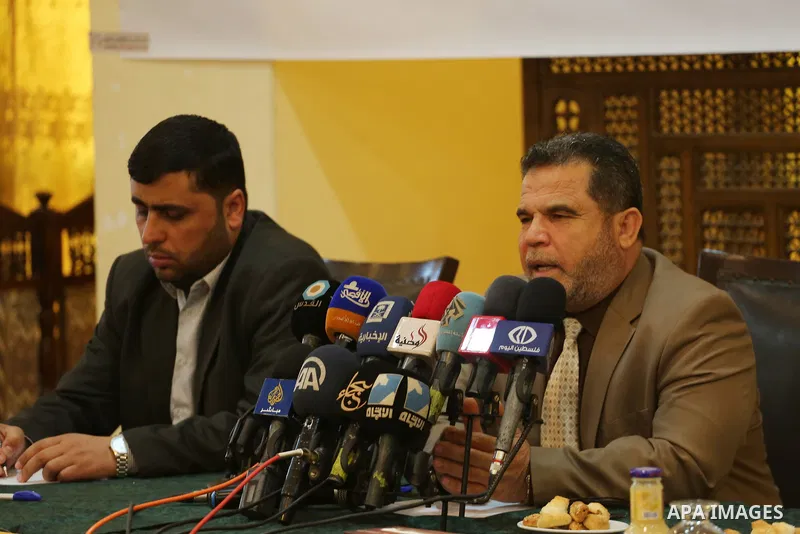 Senior Hamas leader Salah El-Bardawil, speaks during a press conference, in Gaza city on April 25, 2017. Photo by Mohammed Asad