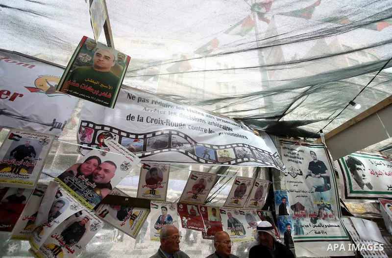 Palestinians take part at a protest tent in support of Palestinian prisoners on hunger strike in Israeli jails, in the West Bank city of Nablus on April 26, 2017. Photo by Ayman Ameen