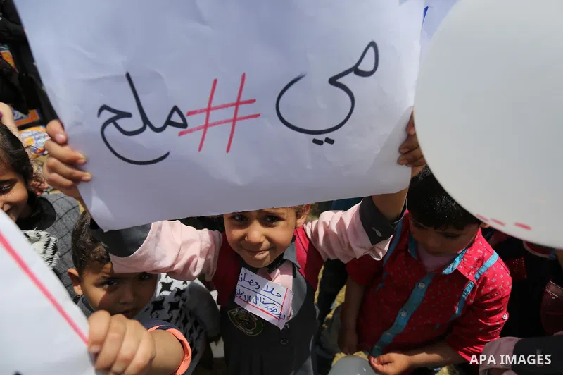 Palestinians take part in a protest to show solidarity with Palestinian prisoners on hunger strike in Israeli jails, in Gaza city on April 27, 2017. Photo by Ashraf Amra