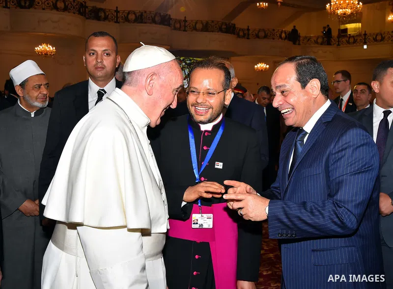 Egyptian President Abdel Fattah al-Sisi meets with Pope Francis in Cairo on April 28, 2017. Francis, who started a two-day visit, has said he hoped his trip would contribute to dialogue with Muslims and show support for...