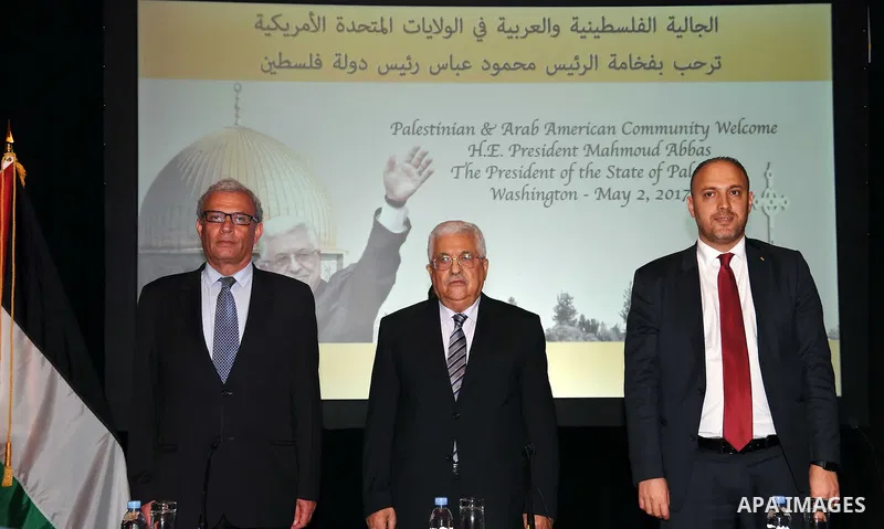 Palestinian President Mahmoud Abbas meets with Palestinian communityt, in Washington, United States, on May 2, 2017. Photo by Thaer Ganaim