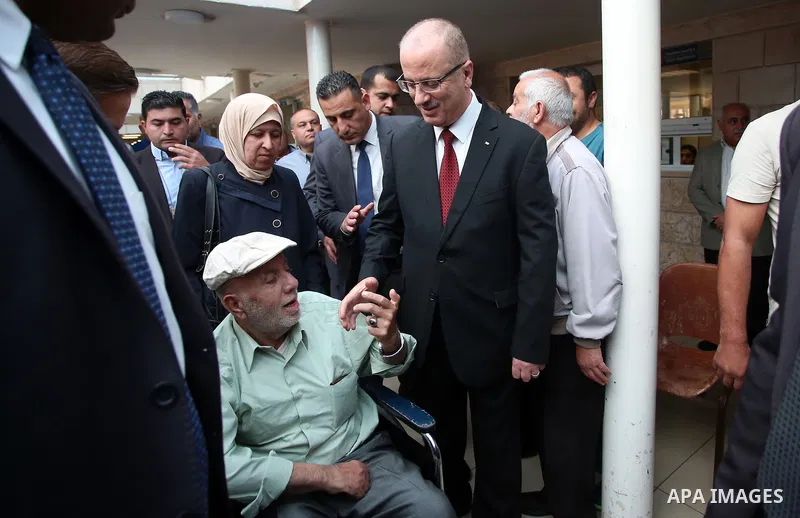 Palestinian Prime Minister Rami Hamdallah visits Rafidia Hospital, in the West bank city of Nablus on May 3, 2017. Photo by Prime Minister Office