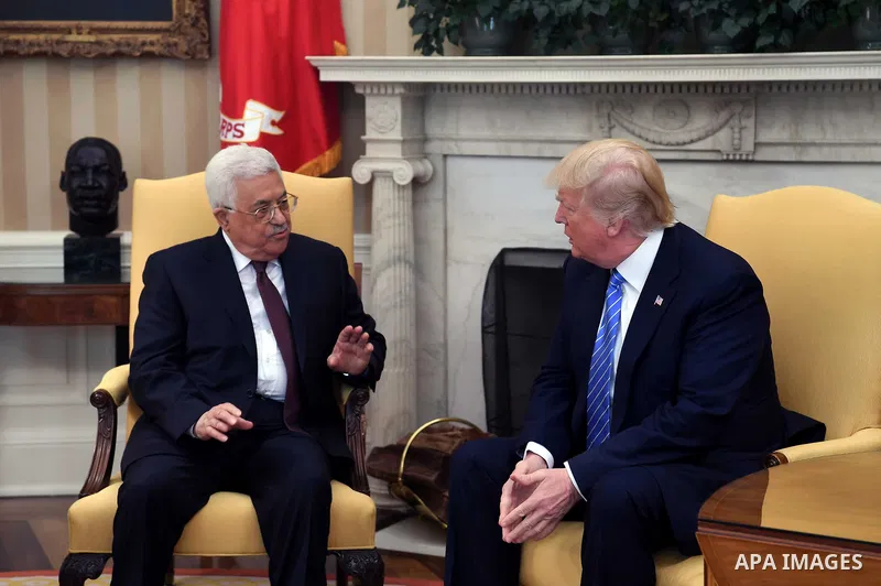 US President Donald Trump meets with Palestinian President Mahmoud Abbas in the Oval Office of the White House on May 3, 2017 in Washington, DC. Photo by Thaer Ganaim