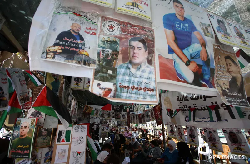 Palestinian women take part at a protest tent in support of Palestinian prisoners on hunger strike in Israeli jails, in the West Bank city of Nablus, on May 4, 2017. Photo by Ayman Ameen