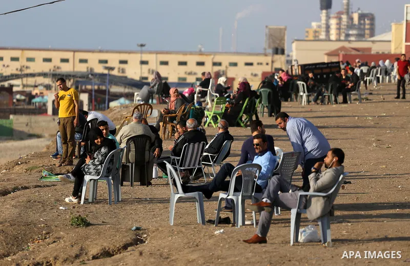 Palestinians enjoy their time off the beach of Gaza City on May 5, 2017. Photo by Mohammed Asad