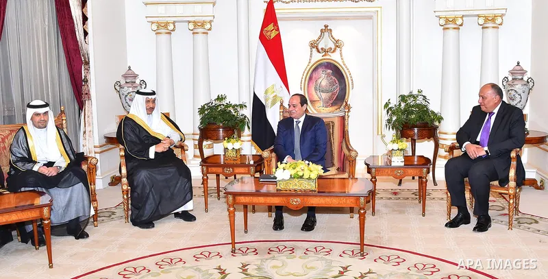 Egyptian President Abdel Fattah al-Sisi, meets with Prime Minister of Kuwait in Kuwait City on May 07, 2017. Photo by Egyptian President Office