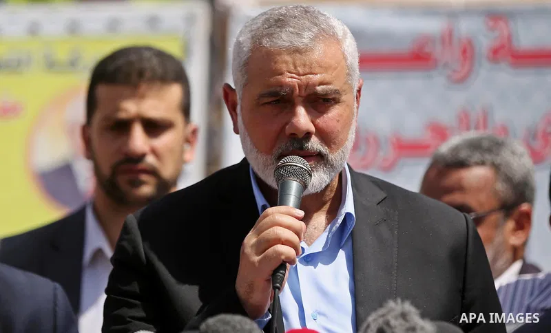 Newly elected Hamas chief, Ismail Haniya, speaks to the press during a sit-in in support of Palestinian hunger-striking prisoners held in Israeli jails, on May 8, 2017, in Gaza City. Photo by Ashraf Amra