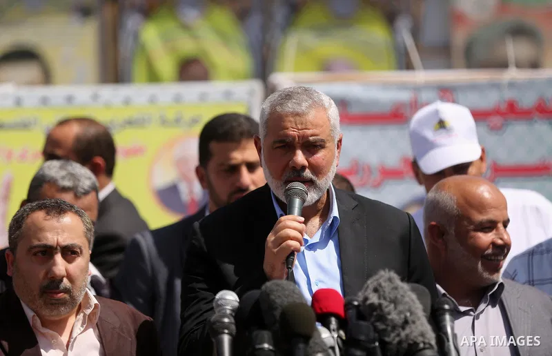 Newly elected Hamas chief, Ismail Haniya, speaks to the press during a sit-in in support of Palestinian hunger-striking prisoners held in Israeli jails, on May 8, 2017, in Gaza City. Photo by Ashraf Amra
