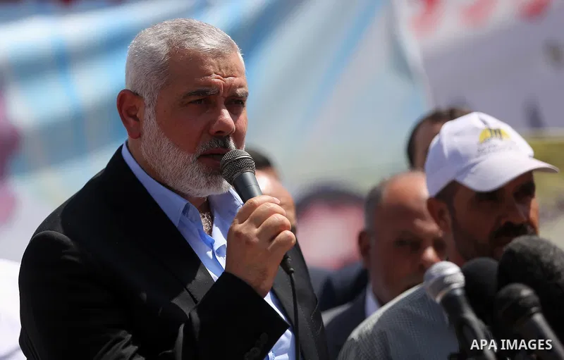 Newly elected Hamas chief, Ismail Haniya, speaks to the press during a sit-in in support of Palestinian hunger-striking prisoners held in Israeli jails, on May 8, 2017, in Gaza City. Photo by Ashraf Amra