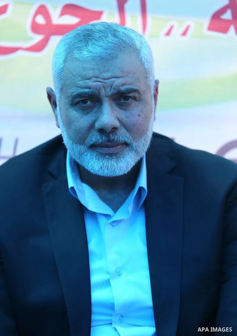 Newly elected Hamas chief, Ismail Haniya,visits protesters taking part in a sit-in in support of Palestinian hunger-striking prisoners held in Israeli jails, on May 8, 2017, in Gaza City. Photo by Ashraf Amra
