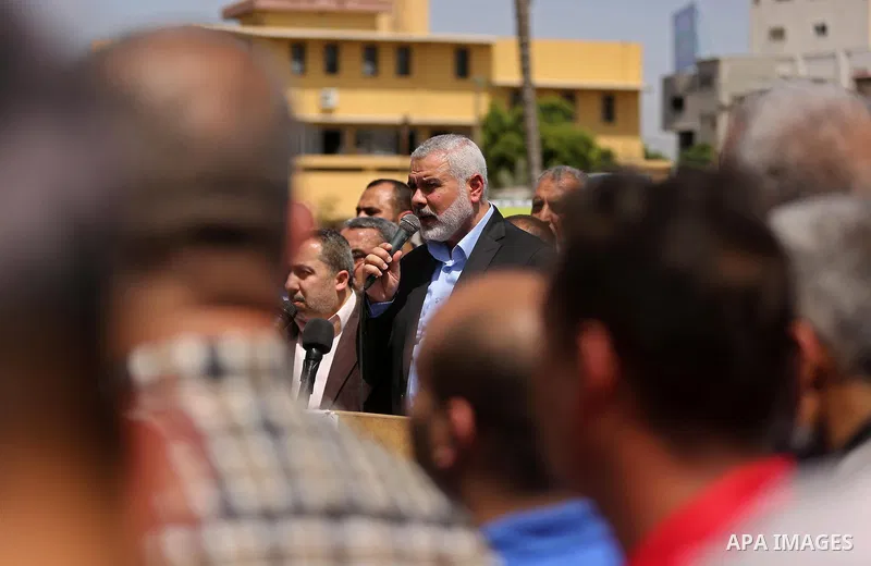 Newly elected Hamas chief, Ismail Haniya, speaks to the press during a sit-in in support of Palestinian hunger-striking prisoners held in Israeli jails, on May 8, 2017, in Gaza City. Photo by Ashraf Amra