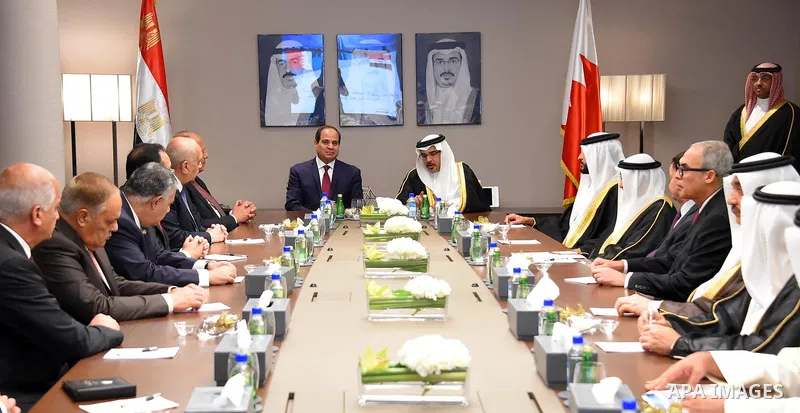 Egyptian President Abdel Fattah al-Sisi visits Bahrain Economic Development Board in Manama, Bahrain on May 09, 2017. Photo by Egyptian President Office