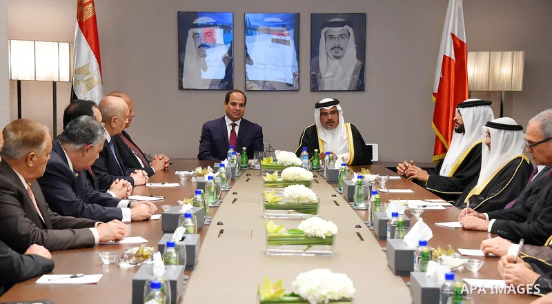 Egyptian President Abdel Fattah al-Sisi visits Bahrain Economic Development Board in Manama, Bahrain on May 09, 2017. Photo by Egyptian President Office