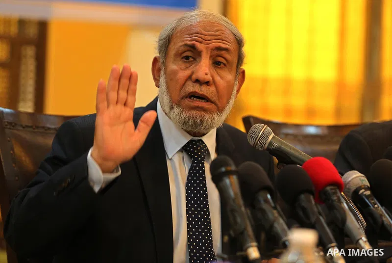 Senior Hamas leader Mahmoud al-Zahar, speaks during a meeting, in Gaza city, on May 10, 2017. Photo by Ashraf Amra