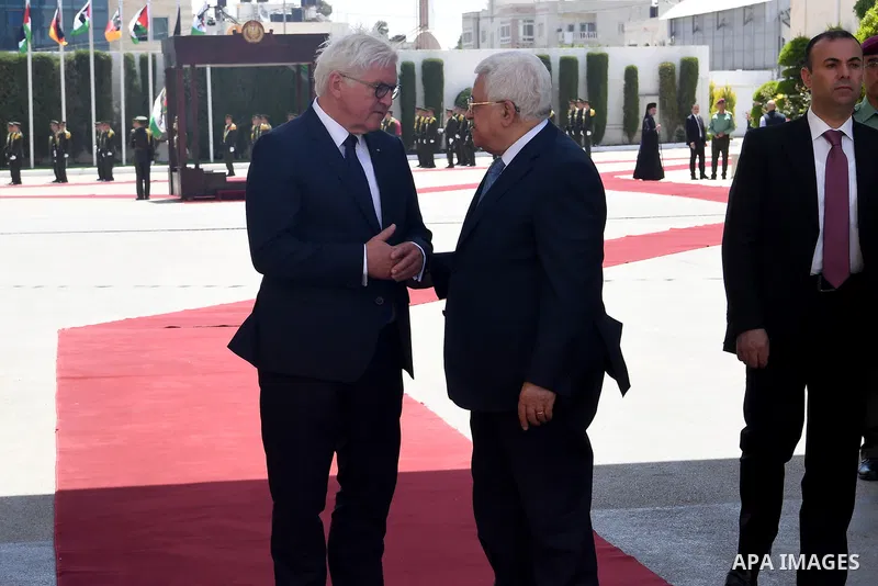 Palestinian President Mahmoud Abbas and German counterpart Frank-Walter Steinmeier give a joint press conference in the West Bank city of Ramallah on May 9, 2017. Photo by Osama Falah