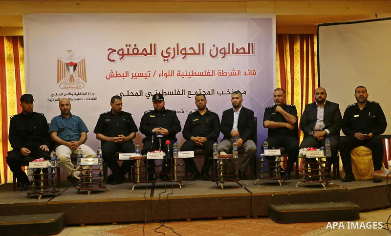 People attend a meeting for the Palestinian policemen, in Gaza City May 11, 2017. Photo by Ashraf Amra