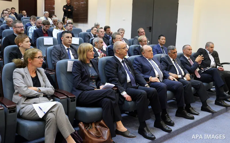 Palestinian Prime Minister Rami Hamdallah attends a meeting about donor countries in Palestine, at his office in the West Bank city of Ramallah, on May 24, 2017. Photo by Prime Minister Office