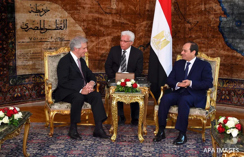 Egyptian President Abdel Fattah al-Sisi meets with Uruguay's President Tabare Vazquez, in Cairo, Egypt, on May 31, 2017. Photo by Egyptian President Office