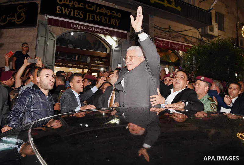 Palestinian President Mahmoud Abbas roams at the streets on the West Bank city of Ramallah on June 20, 2017. Photo by Thaer Ganaim