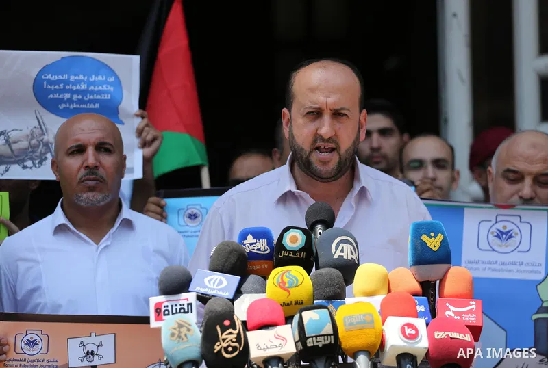Palestinian journalists take part in a protest against the decision of Palestinian Authority's public prosecutor to block 11 Palestinian news websites in the Israeli-occupied West Bank, in Gaza city on July 01, 2017. Pho...