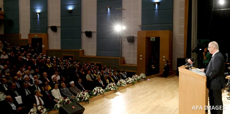 Palestinian Prime Minister Rami Hamdallah attends the graduation ceremony of the 37 at Al-Najah University in West bank city of Nablus on July 6,2017. Photo by Prime Minister Office