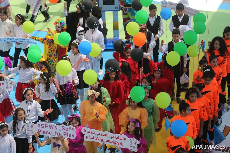 Palestinians enjoy as part of the activities proposed during a Summer Fun Weeks 2017 organised by the United Nations, in Gaza city, on July 9, 2017. Photo by Ashraf Amra