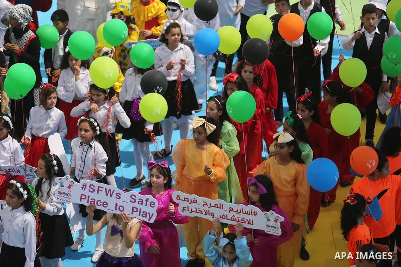 Palestinians enjoy as part of the activities proposed during a Summer Fun Weeks 2017 organised by the United Nations, in Gaza city, on July 9, 2017. Photo by Ashraf Amra
