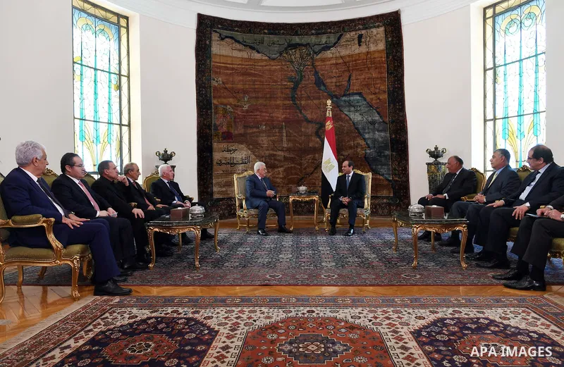Palestinian President Mahmoud Abbas meets with Egyptian President Abdel Fattah al-Sisi in Cairo, Egypt, on July 9, 2017. Photo by Thaer Ganaim