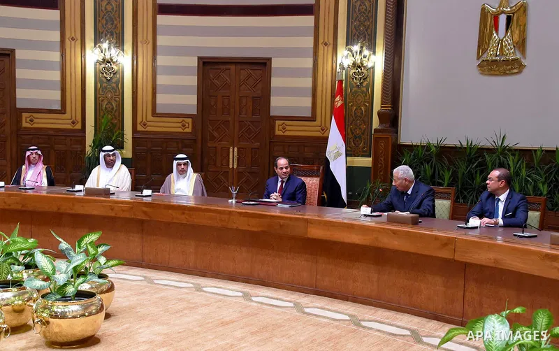 Egyptian President Abdel Fattah al-Sisi meets with council of Arab Media Ministers, in Cairo, Egypt, on July 12, 2017. Photo by Egyptian President Office