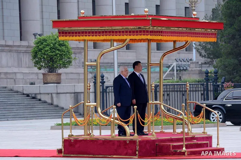 Palestinian president Mahmud Abbas and Chinese President Xi Jinping inspect Chinese honour guards during a welcome ceremony at the Great Hall of the People in Beijing, China, on July 18, 2017. Abbas is on an official vis...