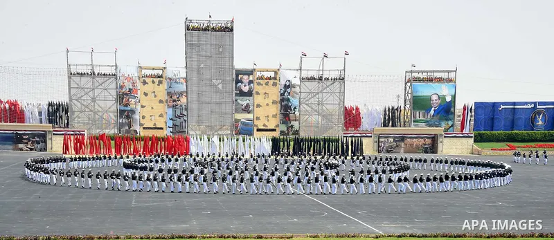 Egyptian police officers demonstrate their skills during their graduation ceremony at the police academy in Cairo, Egypt July 19, 2017. Photo by Egyptian President Office