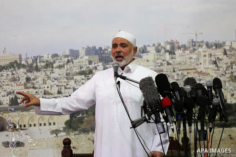 Hamas Chief Ismail Haniyeh gives a speech during Friday prayer at the al-Omari mosque in Gaza city on July 21, 2017. Photo by Mohammed Asad