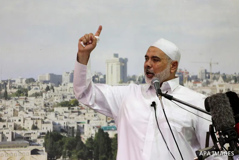 Hamas Chief Ismail Haniyeh gives a speech during Friday prayer at the al-Omari mosque in Gaza city on July 21, 2017. Photo by Mohammed Asad