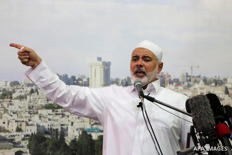 Hamas Chief Ismail Haniyeh gives a speech during Friday prayer at the al-Omari mosque in Gaza city on July 21, 2017. Photo by Mohammed Asad