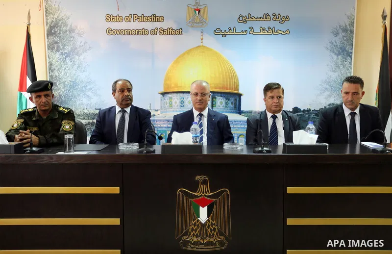 Palestinian Prime Minister Rami Hamdallah meets with security chiefs in the West Bank city of Salfit on July 22, 2017. Photo by Prime Minister Office