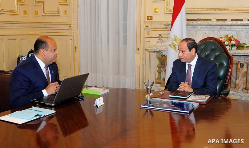 Egyptian President Abdel Fattah al-Sisi meets with Governor of Matrouh, Alaa Abu Zeid, in Cairo, Egypt, on July 26, 2017. Photo by Egyptian President Office