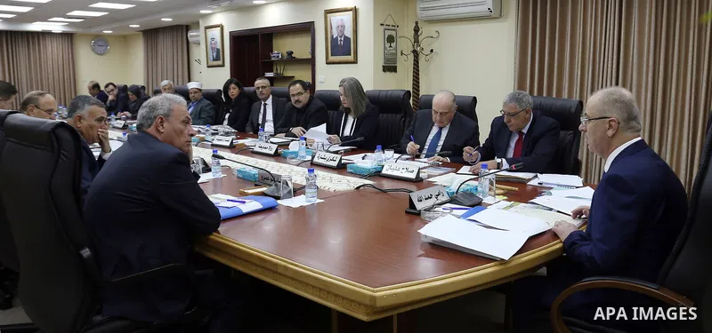 Palestinian Prime Minister Rami Hamdallah chairs a meeting of council of Ministers in the West Bank city of Ramallah, on August 1, 2017. Photo by Prime Minister Office