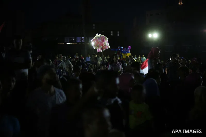 Palestinian demonstrators take part in protest to show their solidarity with Egyptian people, in Gaza City, on August 5, 2017. Photo by Mohammed Asad