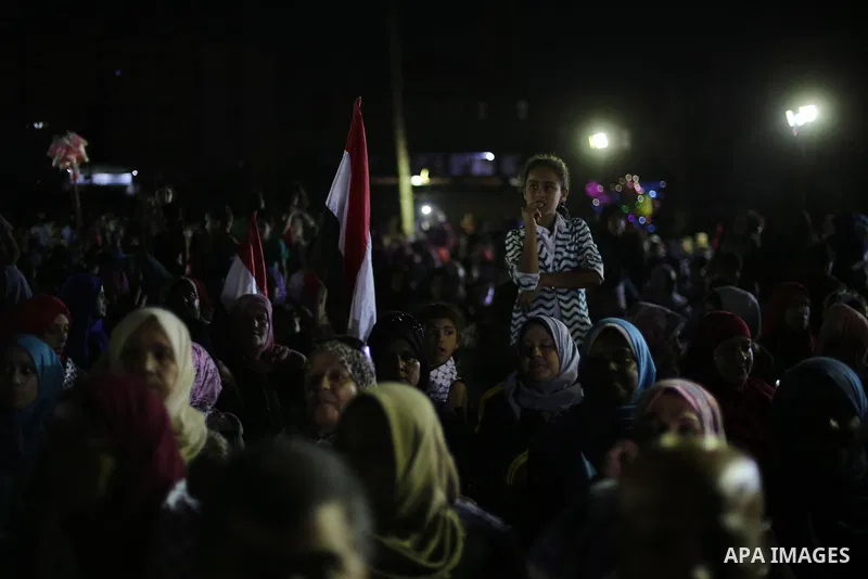 Palestinian demonstrators take part in protest to show their solidarity with Egyptian people, in Gaza City, on August 5, 2017. Photo by Mohammed Asad